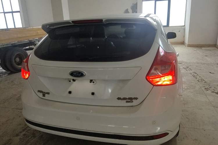 Used Ford Focus 2012 Hatchback 2.0L Automatic Luxury Sport Model Rear