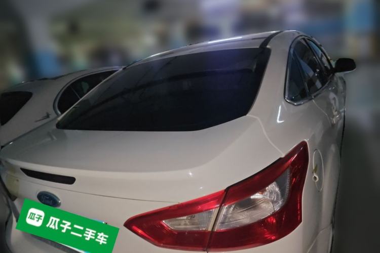 Used Ford Focus 2012 Sedan 1.6L Automatic Fashion Edition Rear