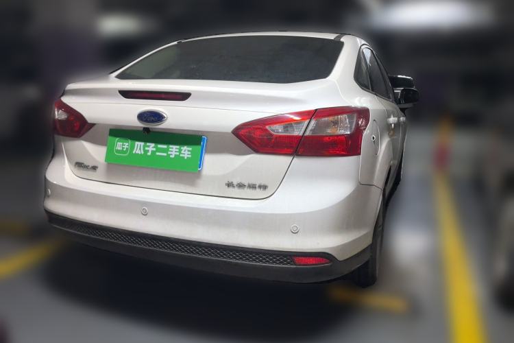 Used Ford Focus 2012 Sedan 1.6L Manual Fashion Edition Rear