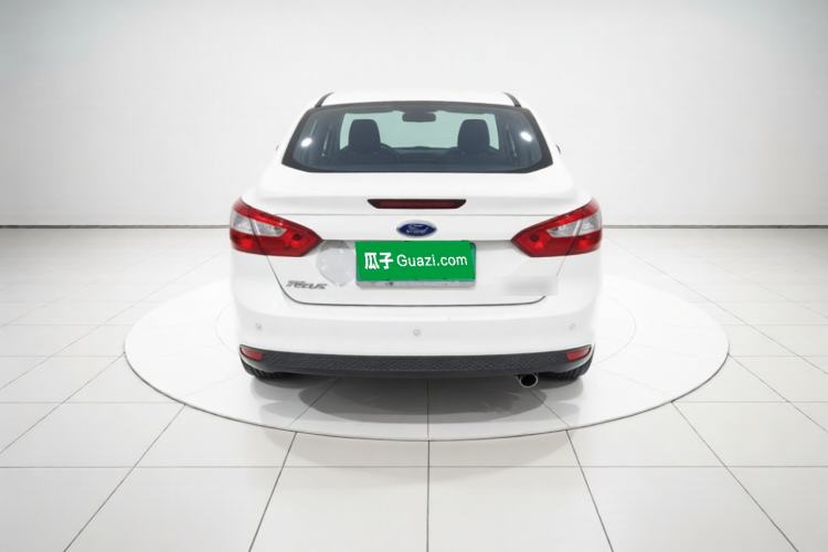 Used Ford Focus 2012 Sedan 1.6L Manual Fashion Edition Rear