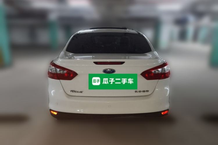 Used Ford Focus 2012 Sedan 1.6L Automatic Fashion Edition Rear