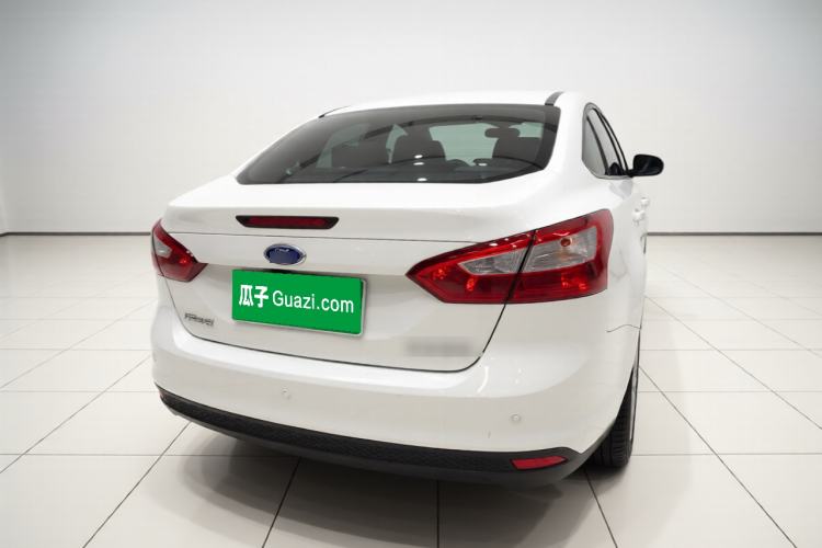 Used Ford Focus 2012 Sedan 1.6L Manual Fashion Edition Rear