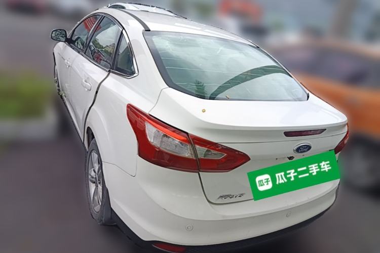 Used Ford Focus 2012 Sedan 1.6L Manual Fashion Edition Rear