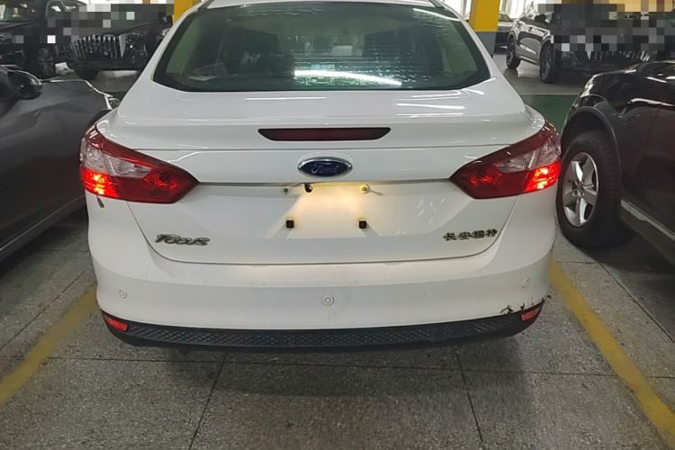 Used Ford Focus 2012 Sedan 1.6L Automatic Fashion Edition Rear