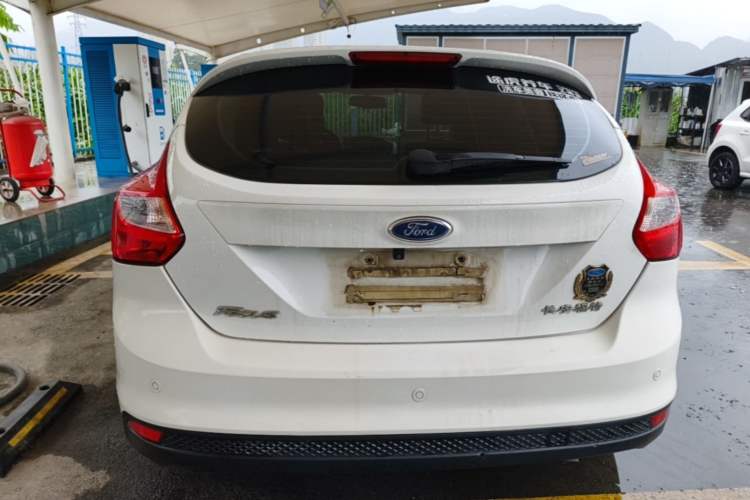 Used Ford Focus 2012 Hatchback 1.6L Automatic Fashion Edition Rear
