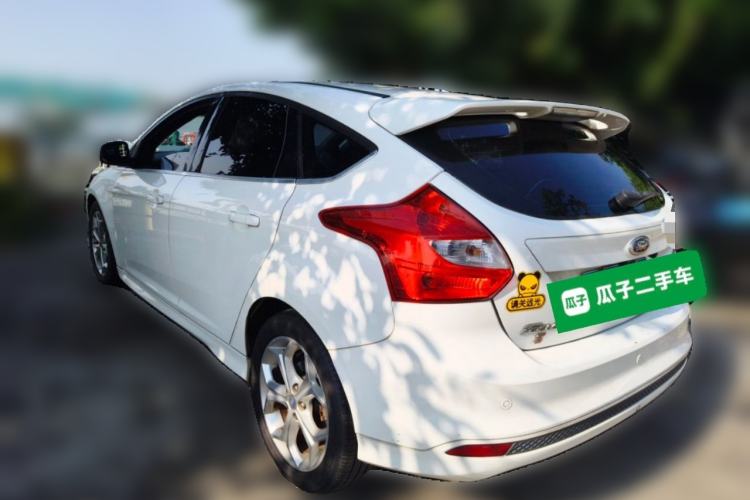 Used Ford Focus 2012 Hatchback 2.0L Automatic Luxury Sport Model Rear Left 45 Deg