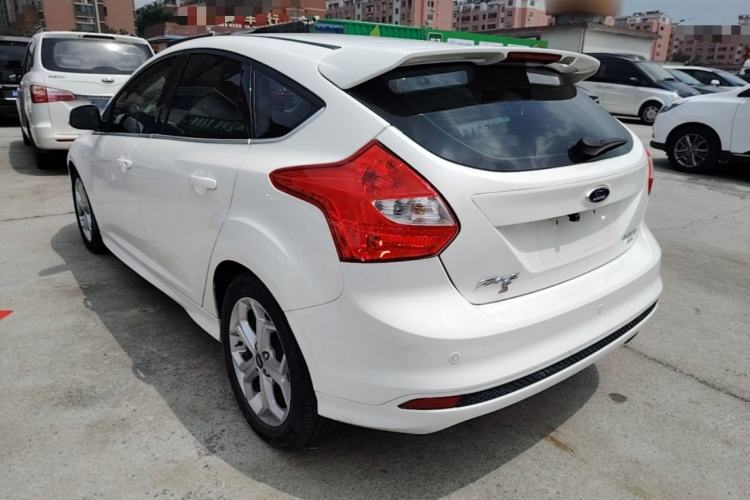 Used Ford Focus 2012 Hatchback 2.0L Automatic Luxury Sport Model Rear Left 45 Deg