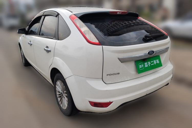 Used Ford Focus 2012 Hatchback Classic 1.8L Automatic Base Model Rear Left 45 Deg