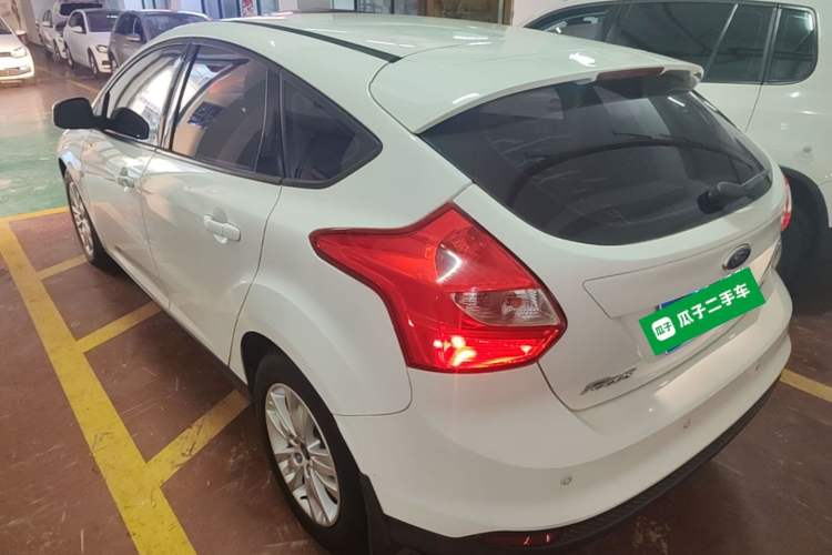 Used Ford Focus 2012 Hatchback 1.6L Automatic Comfort Model Rear Left 45 Deg