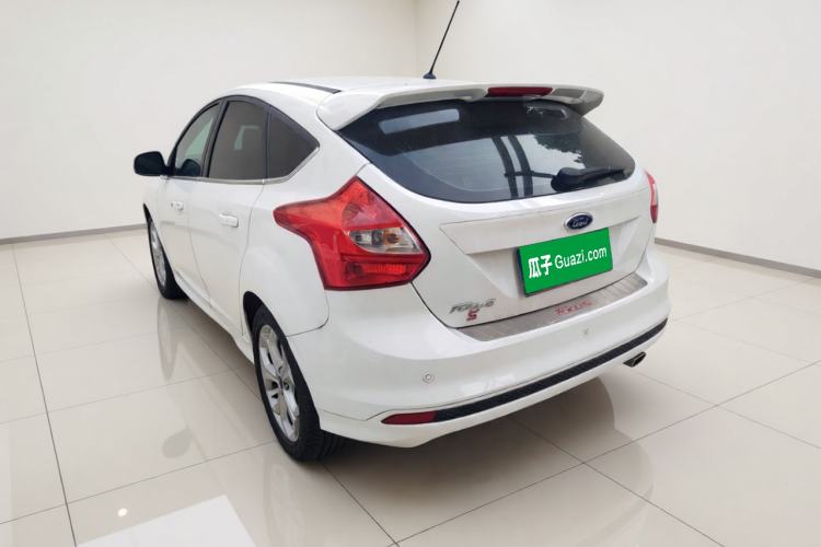 Used Ford Focus 2012 Hatchback 2.0L Manual Luxury Sport Model Rear Left 45 Deg