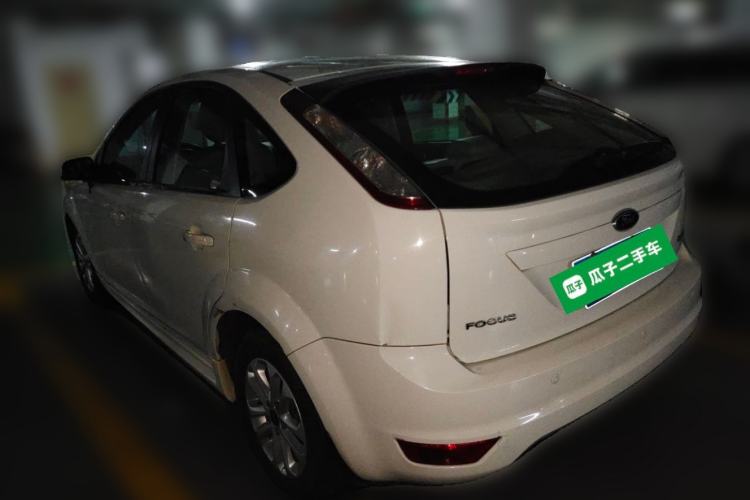 Used Ford Focus 2012 Hatchback Classic 1.8L Automatic Fashion Edition Rear Left 45 Deg