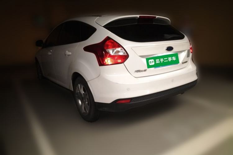 Used Ford Focus 2012 Hatchback 1.6L Automatic Fashion Edition Rear Left 45 Deg