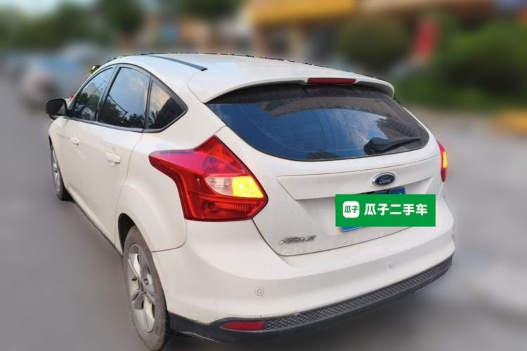Used Ford Focus 2012 Hatchback 1.6L Automatic Fashion Edition Rear Left 45 Deg