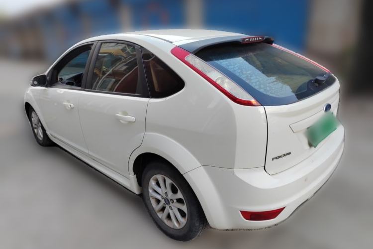 Used Ford Focus 2012 Hatchback Classic 1.8L Manual Fashion Edition Rear Left 45 Deg