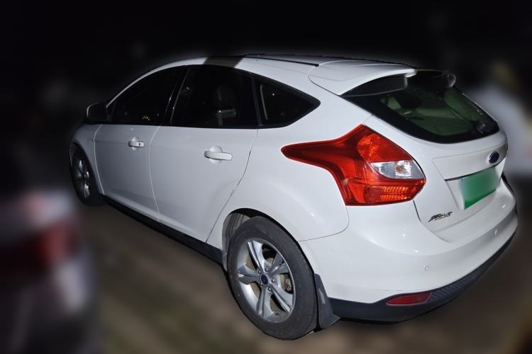 Used Ford Focus 2012 Hatchback 1.6L Automatic Fashion Edition Rear Left 45 Deg