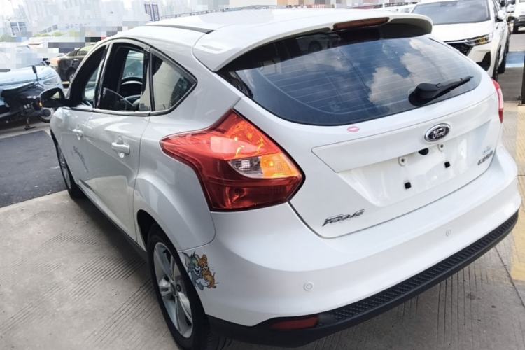 Used Ford Focus 2012 Hatchback 1.6L Automatic Fashion Edition Rear Left 45 Deg