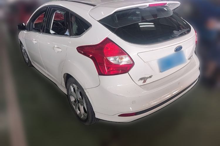 Used Ford Focus 2012 Hatchback 2.0L Manual Luxury Sport Model Rear Left 45 Deg