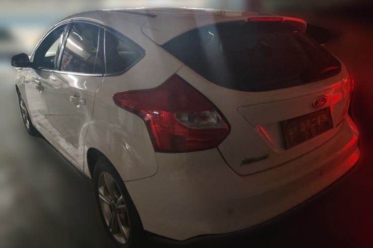 Used Ford Focus 2012 Hatchback 1.6L Automatic Fashion Edition Rear Left 45 Deg