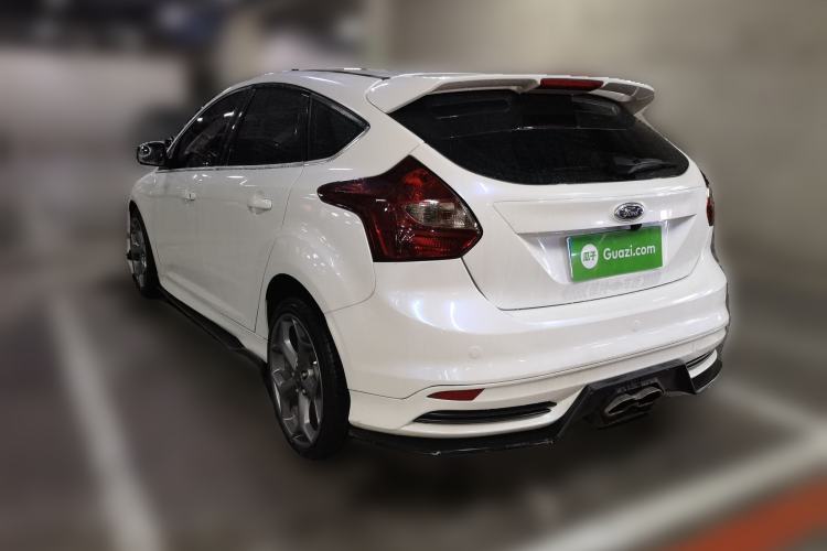 Used Ford Focus 2012 Hatchback 2.0L Automatic Luxury Sport Model Rear Left 45 Deg