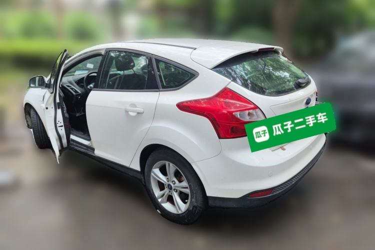 Used Ford Focus 2012 Hatchback 1.6L Manual Fashion Edition Rear Left 45 Deg