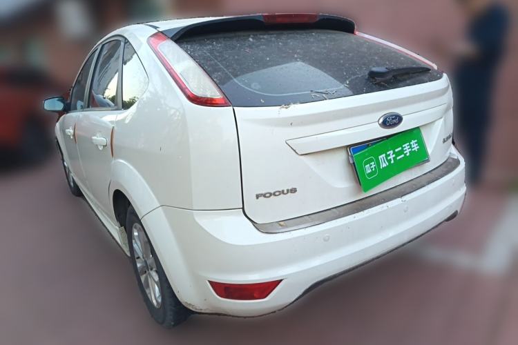 Used Ford Focus 2012 Hatchback Classic 1.8L Automatic Fashion Edition Rear Left 45 Deg