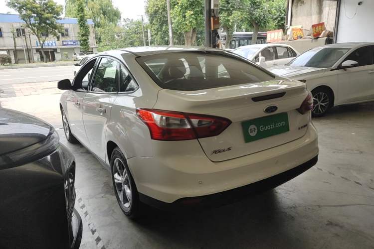 Used Ford Focus 2012 Sedan 1.6L Automatic Fashion Edition Rear Left 45 Deg
