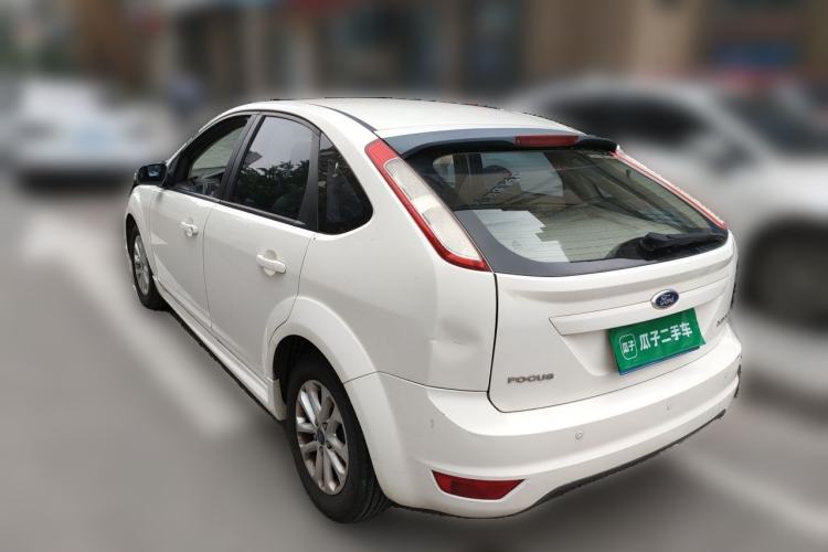 Used Ford Focus 2012 Hatchback Classic 1.8L Automatic Fashion Edition Rear Left 45 Deg