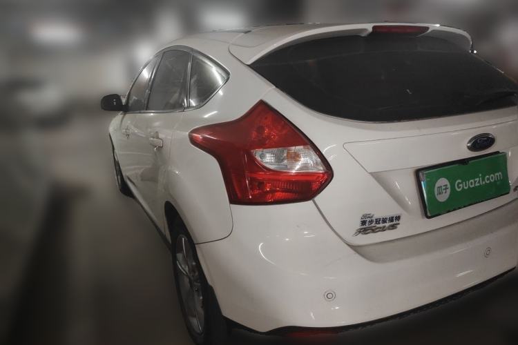 Used Ford Focus 2012 Hatchback 1.6L Automatic Fashion Edition Rear Left 45 Deg