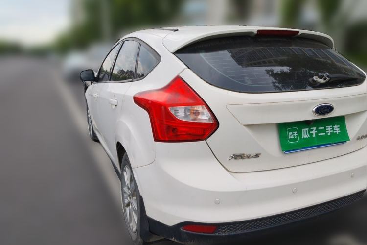 Used Ford Focus 2012 Hatchback 1.6L Automatic Comfort Model Rear Left 45 Deg