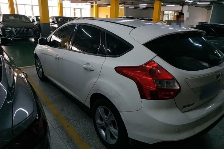 Used Ford Focus 2012 Hatchback 1.6L Automatic Fashion Edition Rear Left 45 Deg