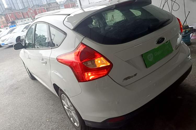 Used Ford Focus 2012 Hatchback 1.6L Automatic Comfort Model Rear Left 45 Deg