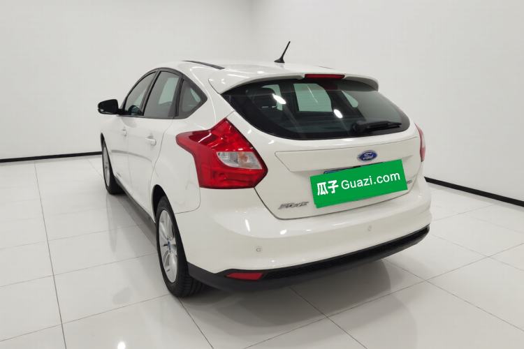 Used Ford Focus 2012 Hatchback 1.6L Automatic Fashion Edition Rear Left 45 Deg