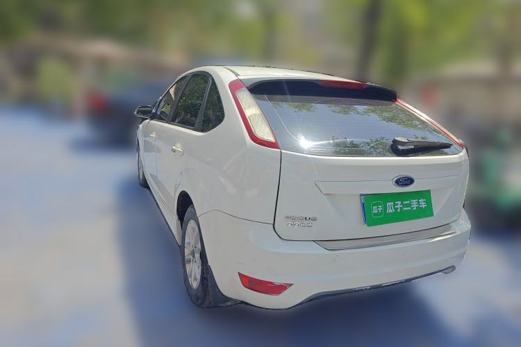 Used Ford Focus 2012 Hatchback Classic 1.8L Automatic Fashion Edition Rear Left 45 Deg