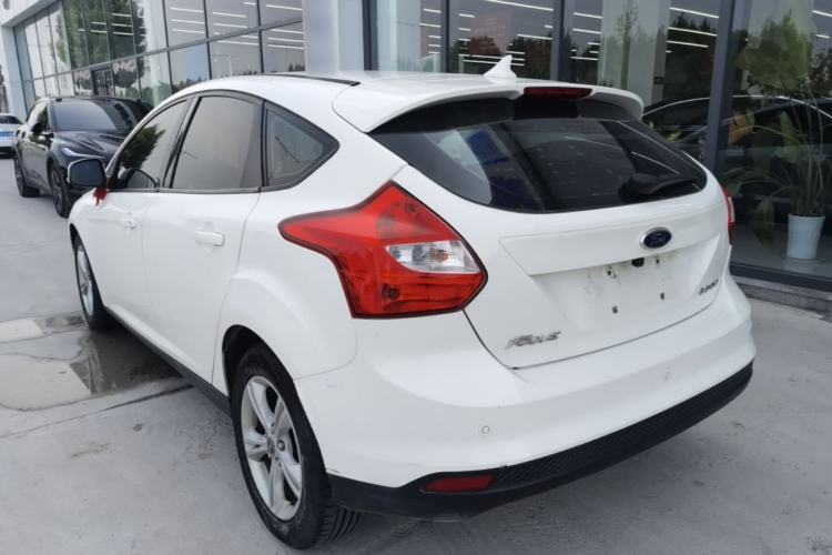 Used Ford Focus 2012 Hatchback 1.6L Automatic Fashion Edition Rear Left 45 Deg