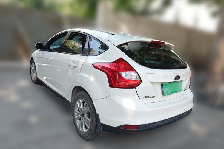 Used Ford Focus 2012 Hatchback 1.6L Manual Comfort Model Rear Left 45 Deg