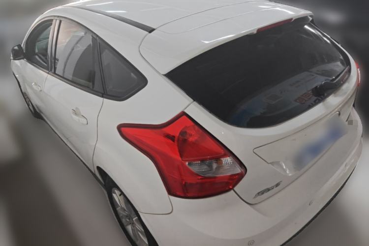 Used Ford Focus 2012 Hatchback 1.6L Automatic Comfort Model Rear Left 45 Deg