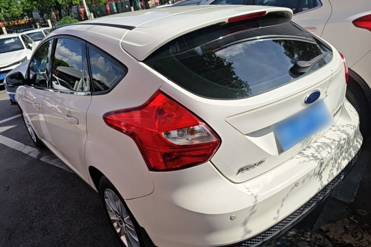 Used Ford Focus 2012 Hatchback 1.6L Automatic Comfort Model Rear Left 45 Deg