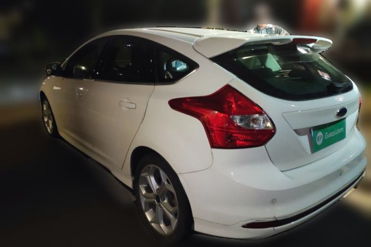 Used Ford Focus 2012 Hatchback 2.0L Manual Luxury Sport Model Rear Left 45 Deg
