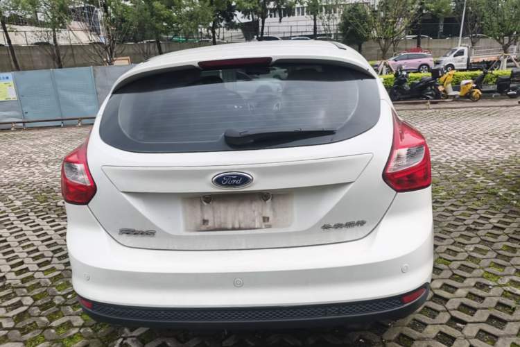 Used Ford Focus 2012 Hatchback 1.6L Automatic Fashion Edition Rear