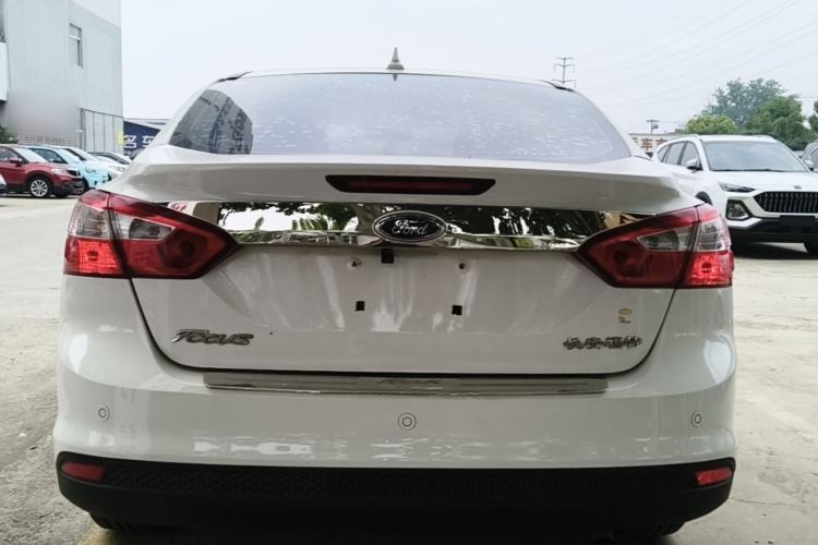 Used Ford Focus 2012 Sedan 1.6L Automatic Fashion Edition Rear