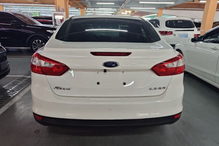 Used Ford Focus 2012 Sedan 1.6L Manual Fashion Edition Rear