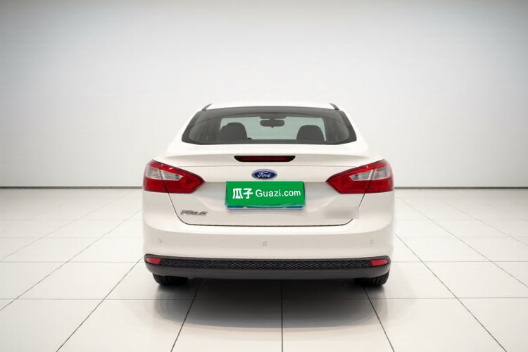 Used Ford Focus 2012 Sedan 1.6L Manual Fashion Edition Rear