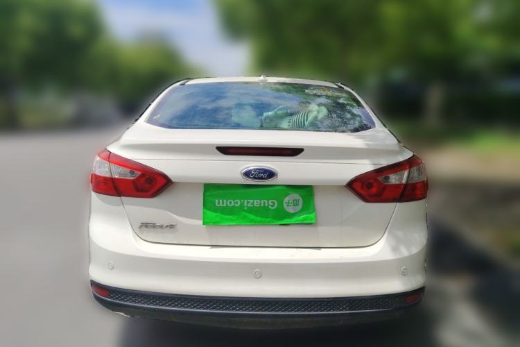 Used Ford Focus 2012 Sedan 1.6L Manual Fashion Edition Rear