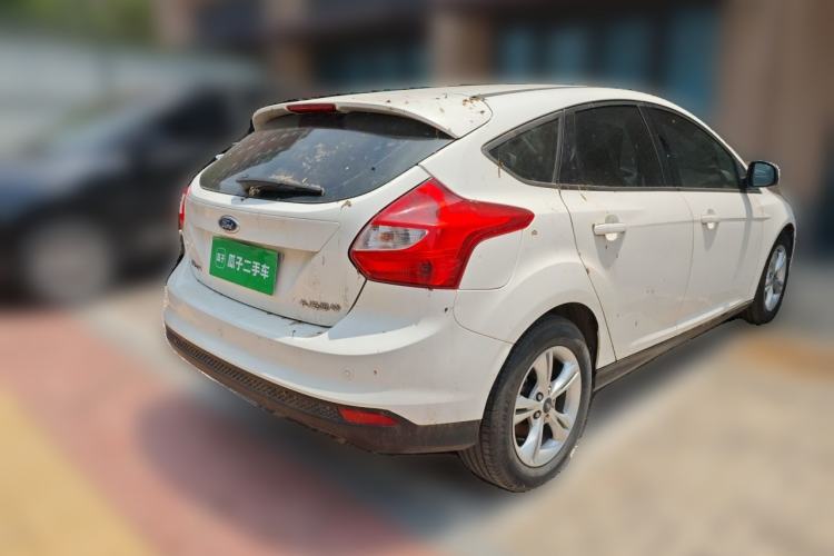 Used Ford Focus 2012 Hatchback 1.6L Manual Fashion Edition Rear Right 45 Deg