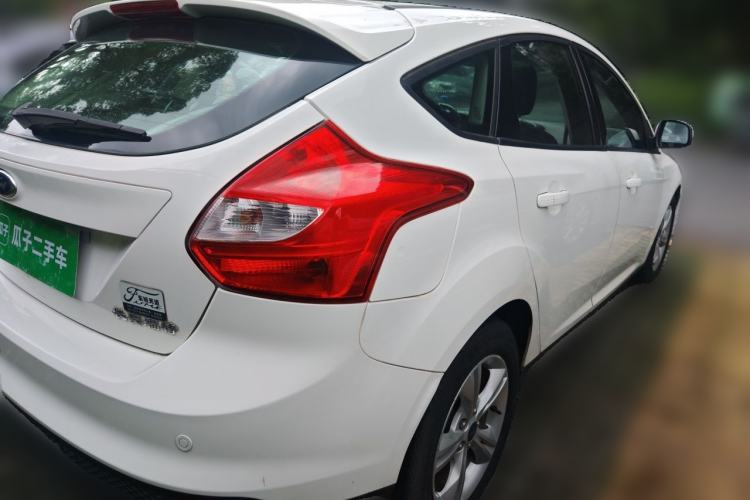 Used Ford Focus 2012 Hatchback 1.6L Automatic Comfort Model Rear Right 45 Deg