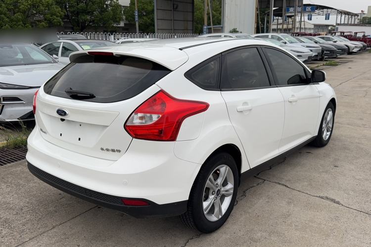 Used Ford Focus 2012 Hatchback 1.6L Automatic Fashion Edition Rear Right 45 Deg