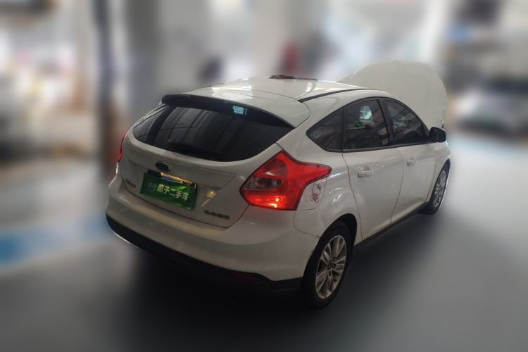 Used Ford Focus 2012 Hatchback 1.6L Manual Comfort Model Rear Right 45 Deg