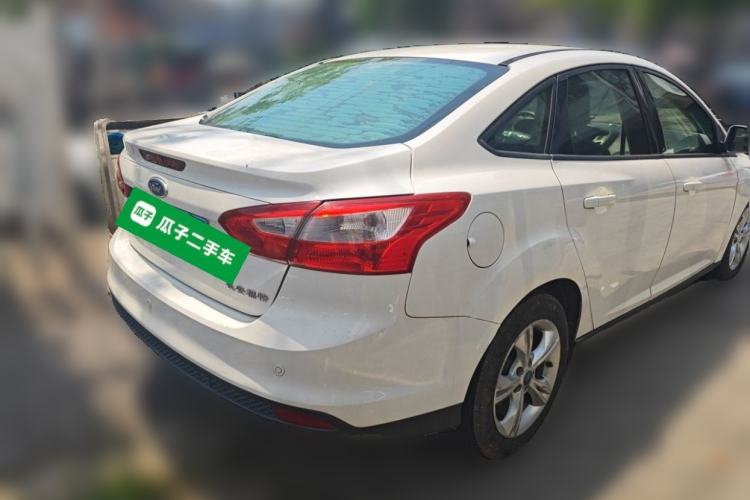 Used Ford Focus 2012 Sedan 1.6L Automatic Fashion Edition Rear Right 45 Deg