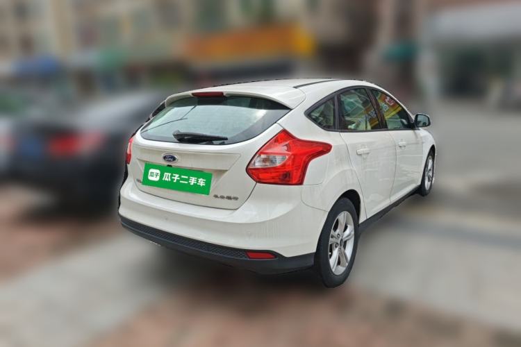 Used Ford Focus 2012 Hatchback 1.6L Automatic Fashion Edition Rear Right 45 Deg