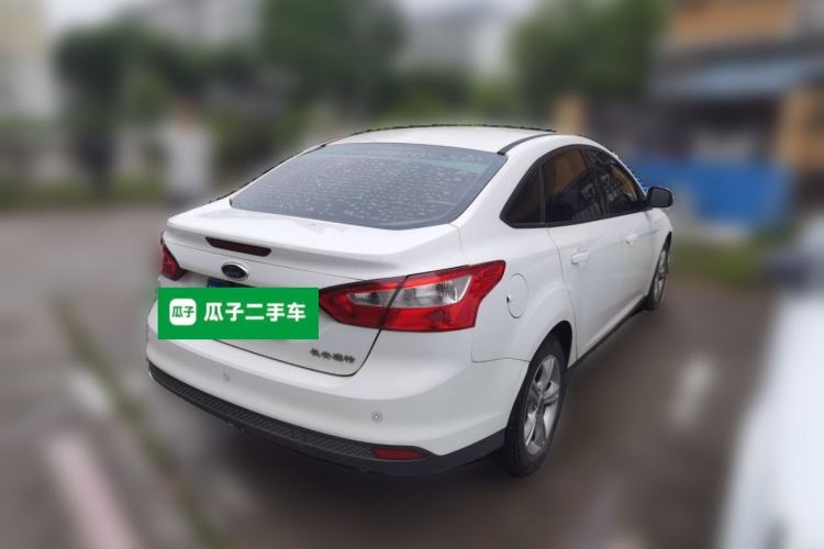 Used Ford Focus 2012 Sedan 1.6L Manual Fashion Edition Rear Right 45 Deg